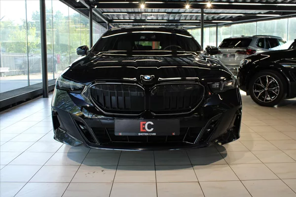 BMW Řada 5 520d xDrive M Sport Pro DAProf - foto 3