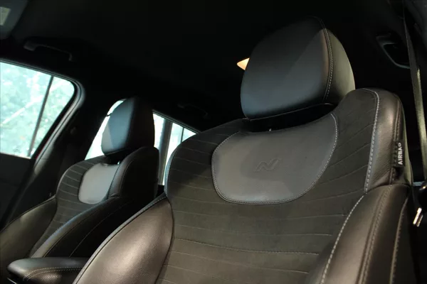 Hyundai i30 N Performance - foto 13