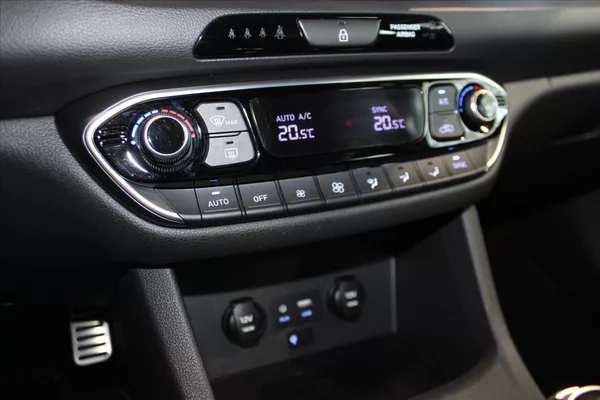 Hyundai i30 N Performance - foto 30