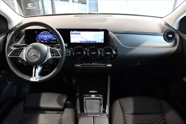 Mercedes-Benz Třídy B 180 MBUX / 1000km / DPH / LED - foto 12