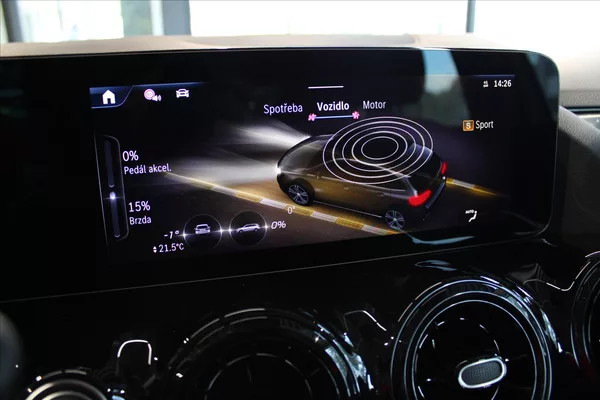 Mercedes-Benz Třídy B 180 MBUX / 1000km / DPH / LED - foto 22