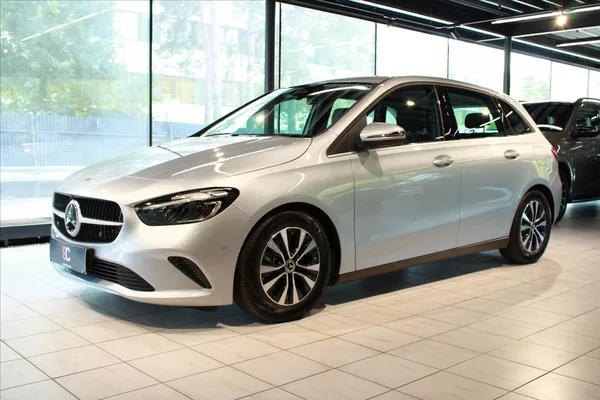 Mercedes-Benz Třídy B 180 MBUX / 1000km / DPH / LED - foto 3