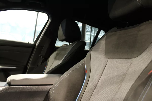 BMW Řada 3 320d xDrive M Sport DAProf/360 - foto 10