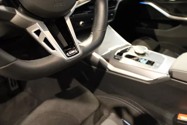 BMW Řada 3 320d xDrive M Sport DAProf/360 - foto 13