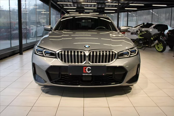BMW Řada 3 320d xDrive M Sport DAProf/360 - foto 2