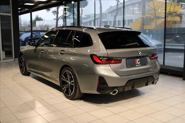 BMW Řada 3 320d xDrive M Sport DAProf/360 - foto 4