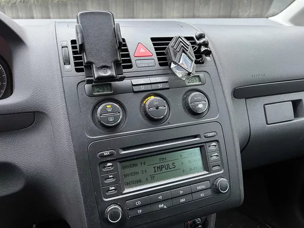 Volkswagen Touran 1.9 TDi 66 kW 7-MÍST - foto 10