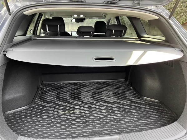 Hyundai i30 STYLE 1.5 DPI 71 kW DPH - foto 11