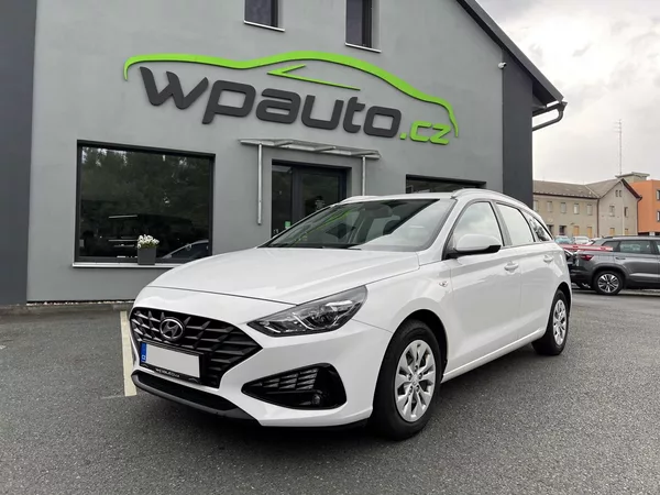 Hyundai i30 1.5 DPi 81 kW 1.MAJ SERVISKA