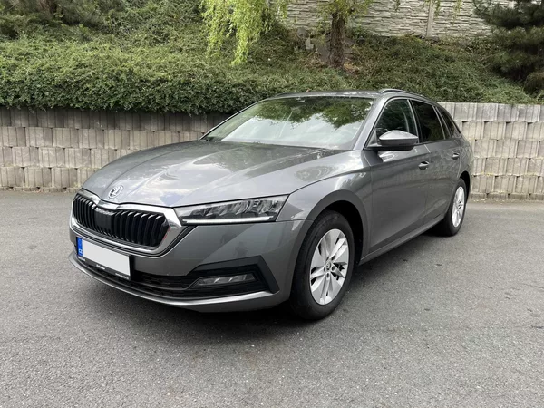 Škoda Octavia combi 2.0 TDi 85 kW - foto 2