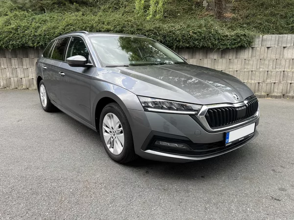 Škoda Octavia combi 2.0 TDi 85 kW - foto 3