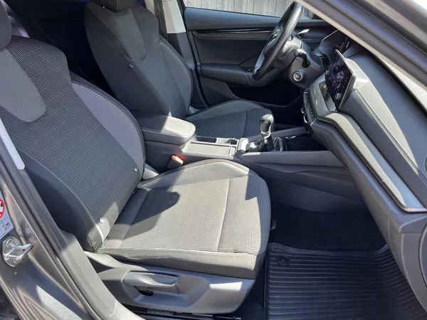 Škoda Octavia combi 2.0 TDi 85 kW - foto 6