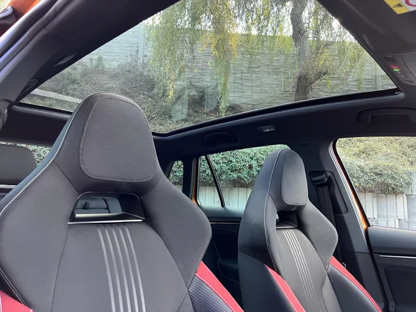 Škoda Kamiq 1.5TSi MONTE CARLO DSG ACC - foto 9