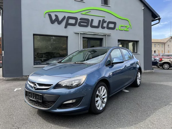 Opel Astra 1.4T 103 kW 1.MAJ SERVISKA