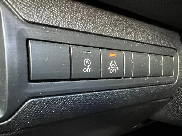 Peugeot 308 SW 1.5 BlueHDi 96 kW - foto 17