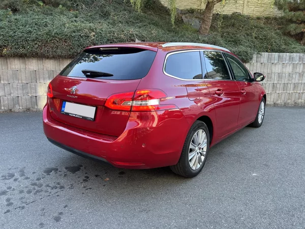 Peugeot 308 SW 1.5 BlueHDi 96 kW - foto 5
