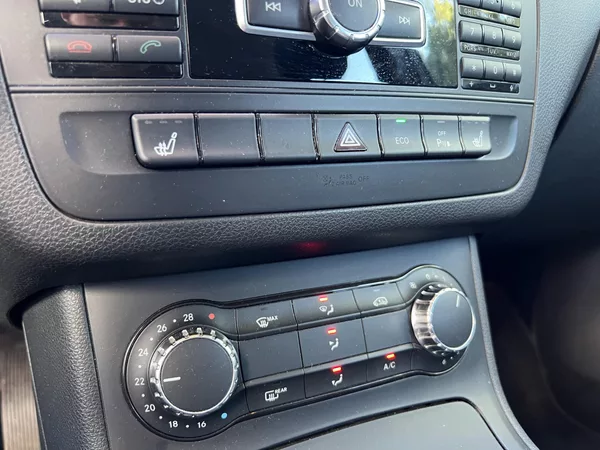 Mercedes-Benz Třídy B B 180 CDi 80 kW 2.MAJITEL - foto 13