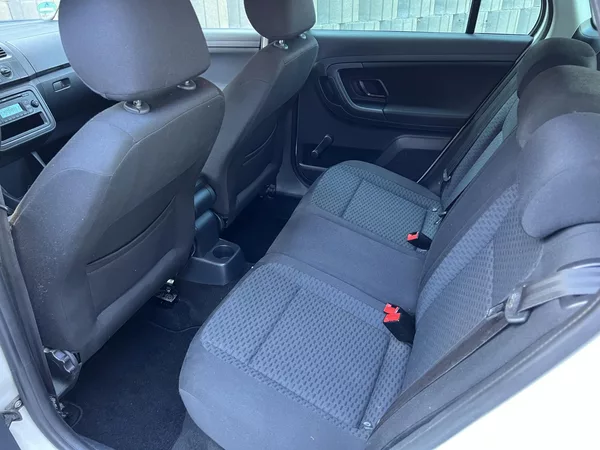 Škoda Fabia combi 1.2 TSi 63 kW NOVÁ STK - foto 10