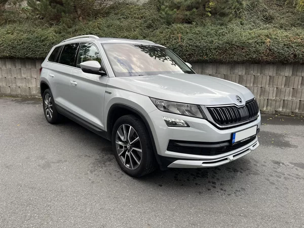 Škoda Kodiaq Scout 2.0 TDi 140 kW 4x4 DSG - foto 3