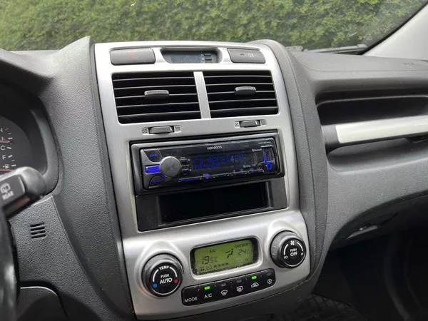 Kia Sportage 2.7 V6 129 kW LPG NOVÁ STK - foto 13