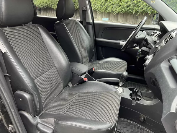 Kia Sportage 2.7 V6 129 kW LPG NOVÁ STK - foto 6