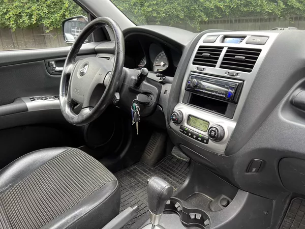 Kia Sportage 2.7 V6 129 kW LPG NOVÁ STK - foto 7