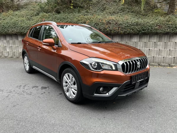 Suzuki SX4 S-Cross 1.4 BoosterJet 103 kW SERVISKA - foto 8