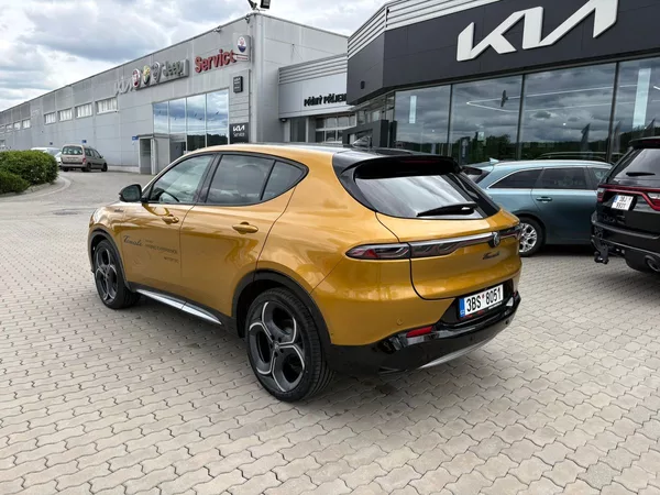 Alfa Romeo Tonale Sport Speciale 1.5 Turbo Ibrid - foto 5