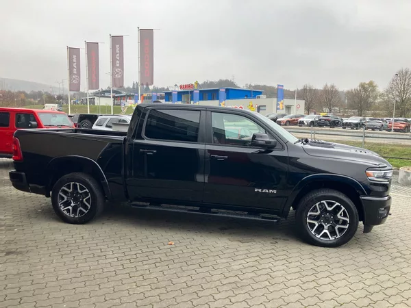 Dodge RAM 3.0 I6 LPG 426k LARAMIE SPORT - foto 3