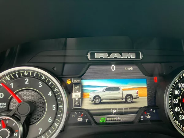 Dodge RAM 3.0 I6 LPG 426k LARAMIE SPORT - foto 30