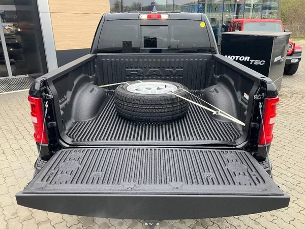 Dodge RAM 3.0 I6 LPG 426k LARAMIE SPORT - foto 40