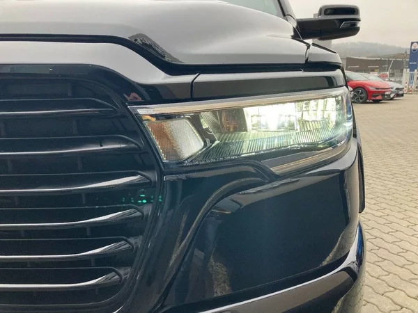 Dodge RAM 3.0 I6 LPG 426k LARAMIE SPORT - foto 48