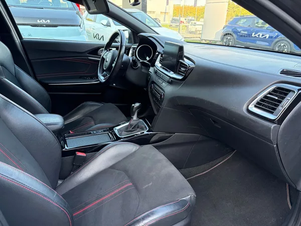 Kia Pro_Ceed 1.6 T-GDI 150kW GT - foto 7