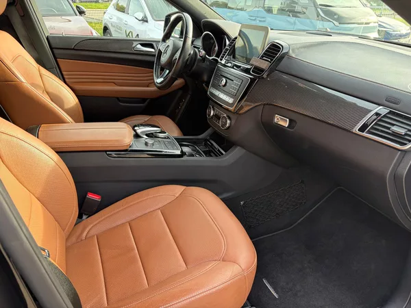 Mercedes-Benz GLE 350 CDI 4MATIC AT7 - foto 8