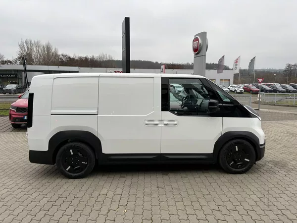 Kia PV5 Cargo 3DR L2H1 4x2 PLUS 120 KW - foto 8