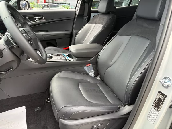 Kia Sportage 1,6 T-GDi GPF 4x2 7DCT BLACK E - foto 10