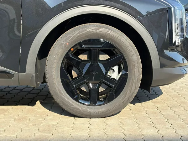 Kia Sportage 1,6 T-GDi GPF 4x2 7DCT BLACK E - foto 4