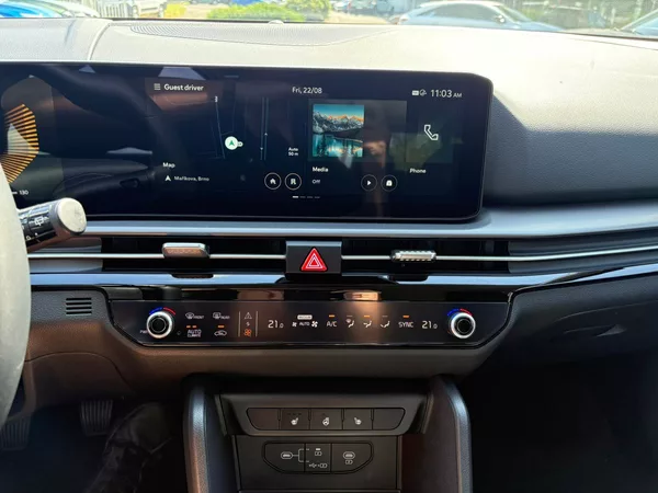 Kia Sportage 1,6 T-GDi GPF 4x2 EXCLUSIVE - foto 8