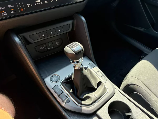 Kia Sportage 1,6 T-GDi GPF 4x2 EXCLUSIVE - foto 9