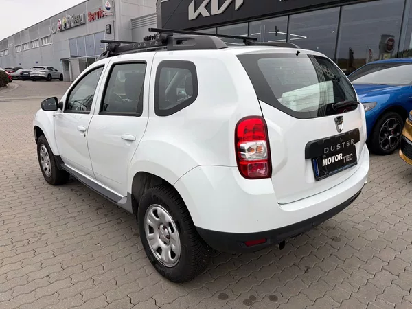 Dacia Duster 1.6 16V 77kW - foto 4