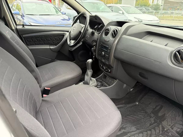 Dacia Duster 1.6 16V 77kW - foto 7