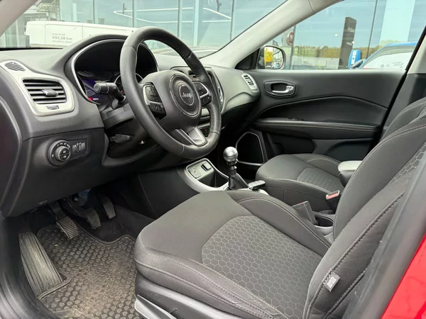 Jeep Compass - foto 5