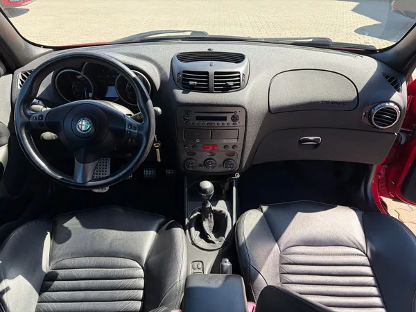Alfa Romeo 147 GTA 3.2 V6 250k Rosso - foto 9