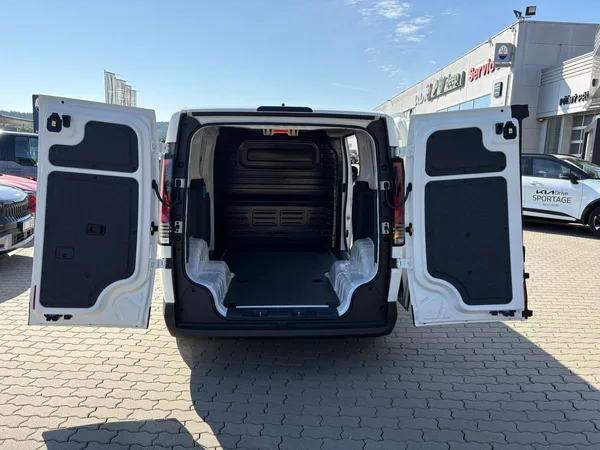 Kia PV5 Cargo 3DR L2H1 4x2 PLUS 89 KW - foto 11
