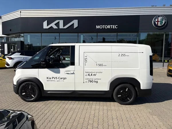 Kia PV5 Cargo 3DR L2H1 4x2 PLUS 89 KW - foto 4