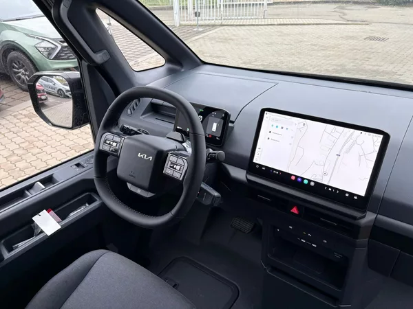 Kia PV5 Cargo 3DR L2H1 4x2 PLUS 89 KW - foto 20