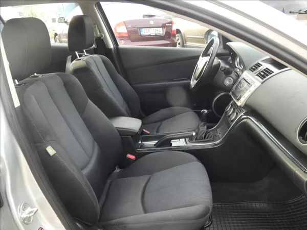 Mazda 6 1,8 16V - foto 10