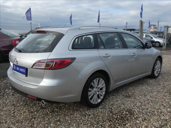 Mazda 6 1,8 16V - foto 4