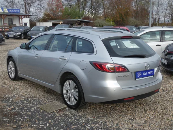 Mazda 6 1,8 16V - foto 6