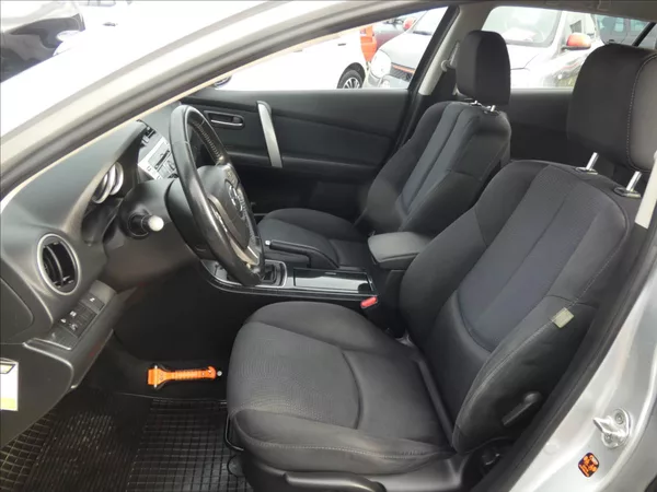 Mazda 6 1,8 16V - foto 8